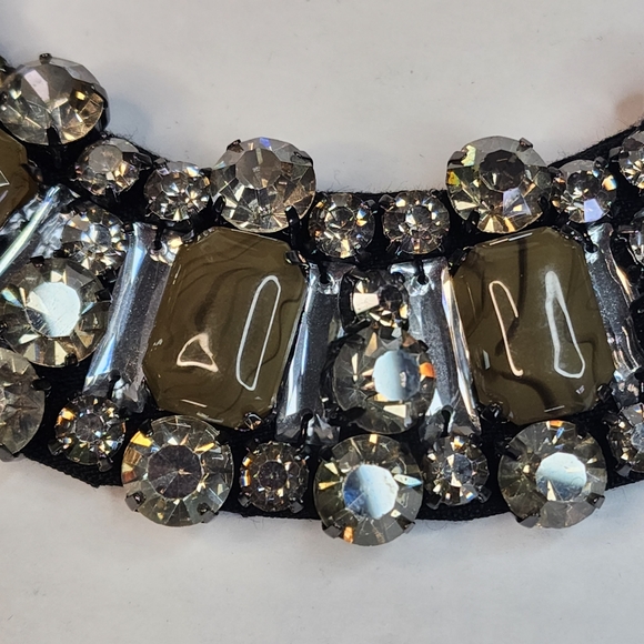 Unique Statement Web Strap Necklace with Crystals and Faux Stones - Picture 5 of 8